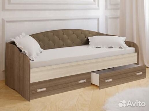 Кровать с ящиками. Цвет на выбор