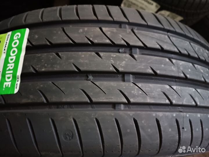 Leao Nova-Force C/S 255/50 R19