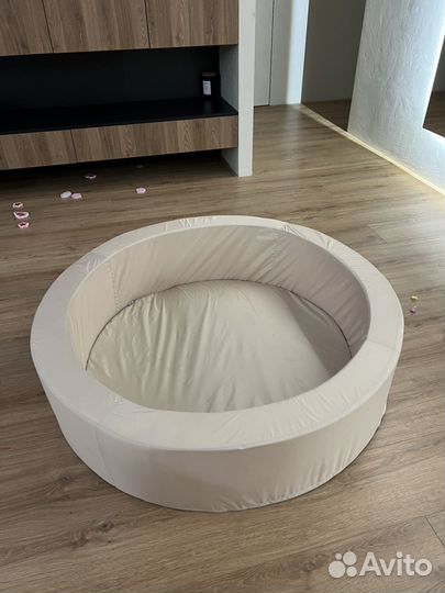 Сухой бассейн с шариками детский