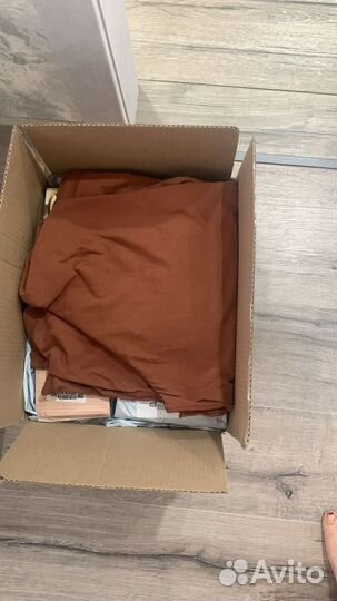 Женские вещи и принадлежности