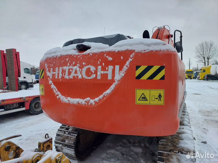 Гусеничный экскаватор Hitachi ZX210LCN-5A, 2019