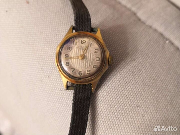 Часы старинные Луч