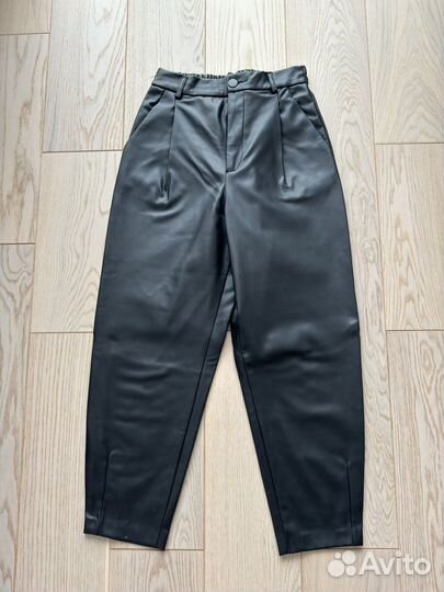 Кожаные штаны zara