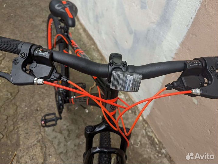 Горный велосипед Stels Navigator 900 md