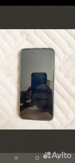 Samsung Galaxy S22, 8/128 ГБ