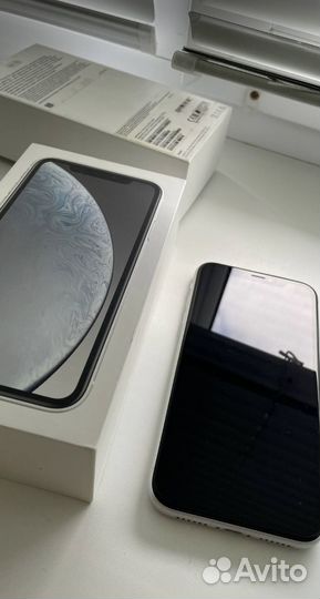 iPhone Xr, 128 ГБ