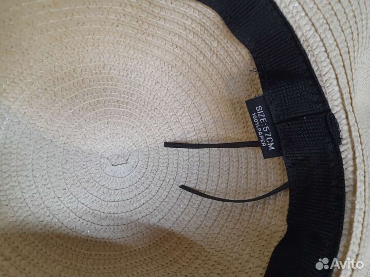 Шляпа с широкими полями