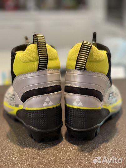 Лыжные ботинки fischer 33