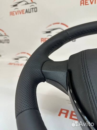 Руль в стиле Приора 2 в коже на ваз