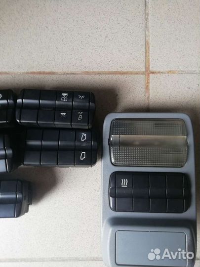 Mercedes Actros клавиша салона