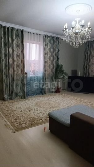 2-к. квартира, 93 м², 7/8 эт.