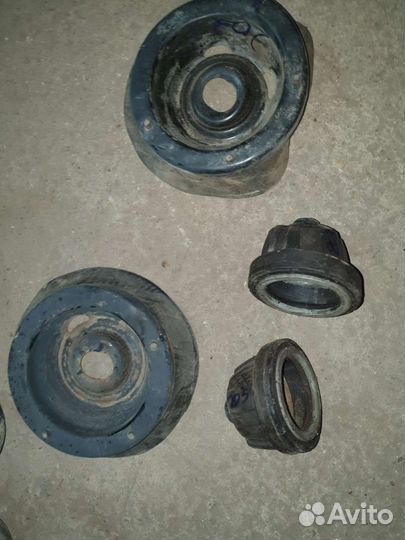 Пружина на мерседес 203