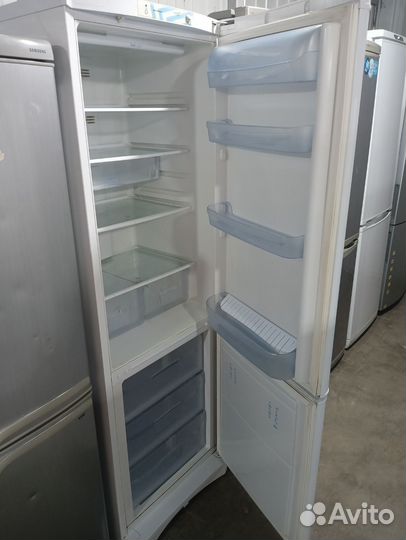 Холодильник Indesit бу. Доставка бесплатно