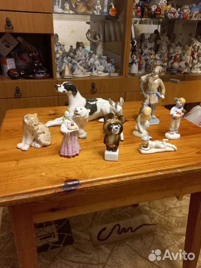 Фарфоровые статуэтки