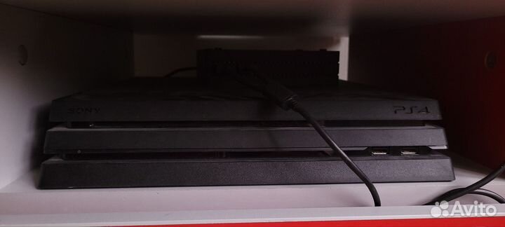 Sony PS4 PRO с VR комплектом