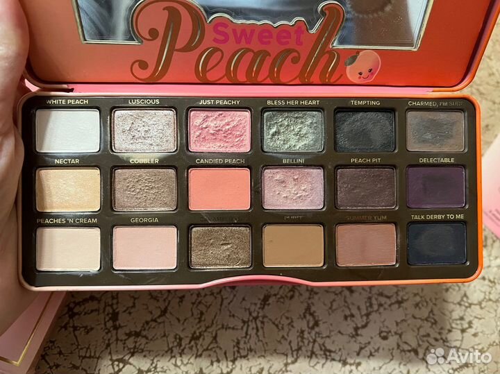 Палитра теней Too Faced Sweet Peach