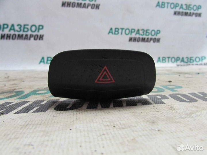 Кнопка аварийной сигнализации для Nissan Primera 3