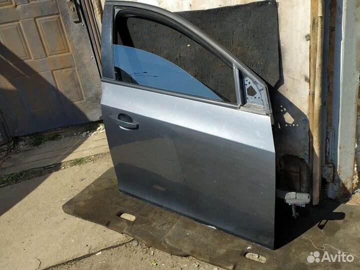 Передняя правая дверь chevrolet cruze