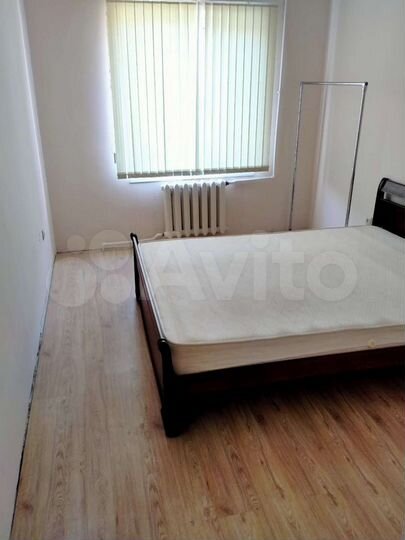 2-к. квартира, 56 м², 4/9 эт.