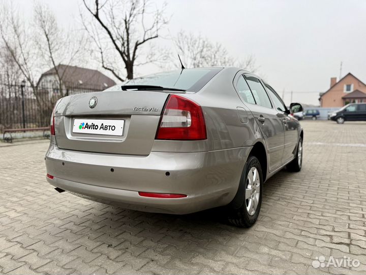 Skoda Octavia 1.6 AT, 2009, 197 974 км