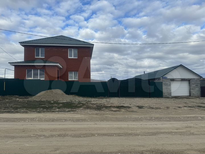 Дом 160 м² на участке 10 сот.