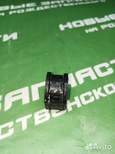 Втулка стабилизатора Audi 80 1989