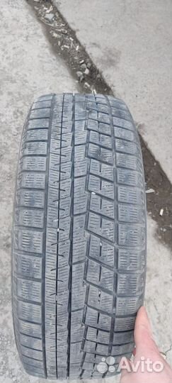 Шины Yokohama Ice Guard IG60 215/55 R17