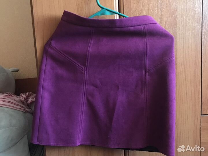 Джинсовая куртка, юбка, брюки, юбка велюр, 2 майки