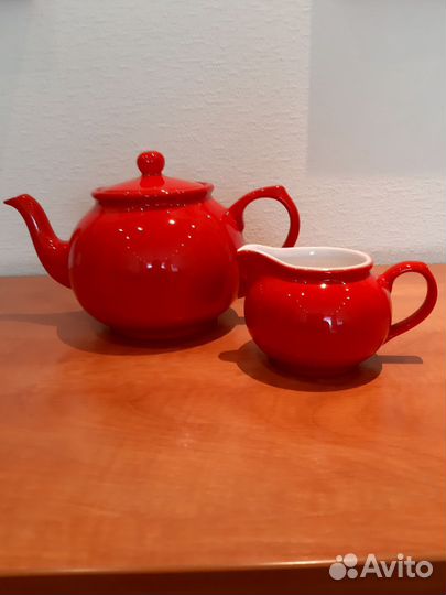 Чайник заварочный, молочник Англия