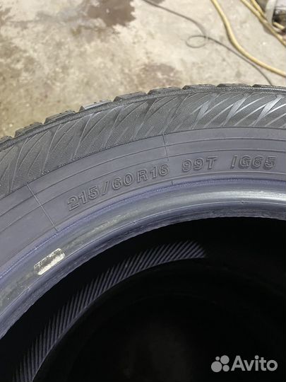 Yokohama Ice Guard IG65 215/60 R16