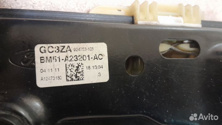 Стеклоподъёмник передний левый Ford Focus 3