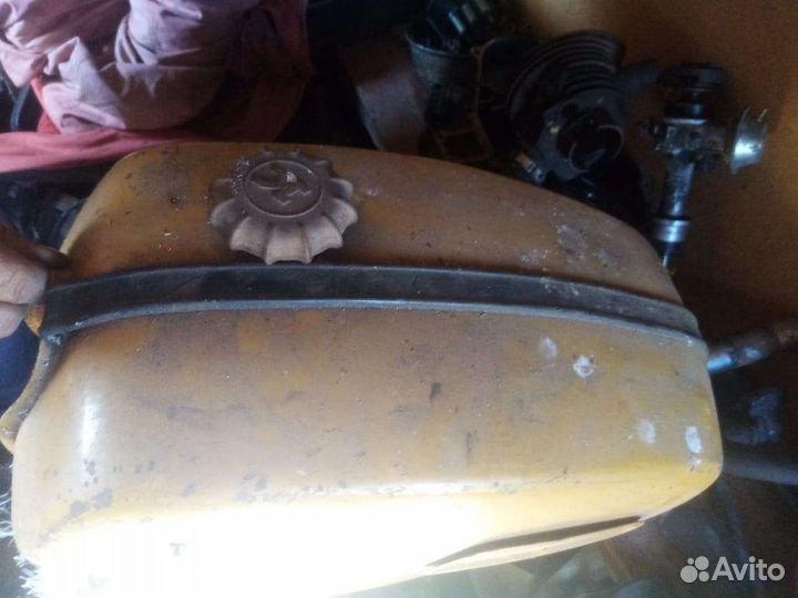 Продам 2 бака на восход