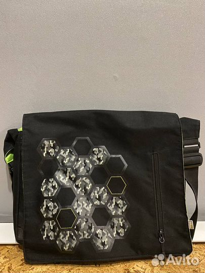 Сумка для ноутбука Hama Aha