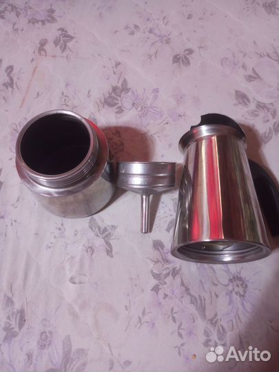 Гейзерная кофеварка