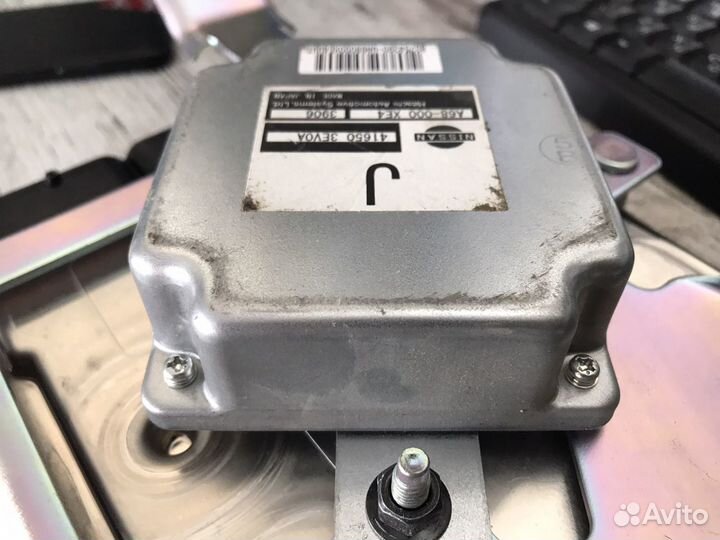 Блок электронный infiniti Qx70 3.0D fx35 s51 v9x