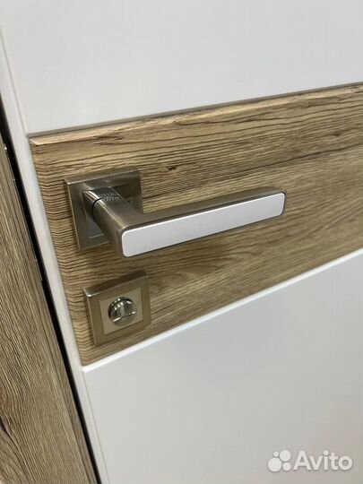 Дверная фурнитура