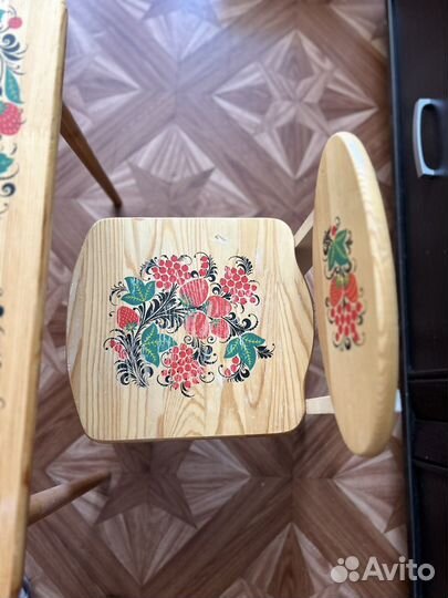 Детский стол и стул хохлома