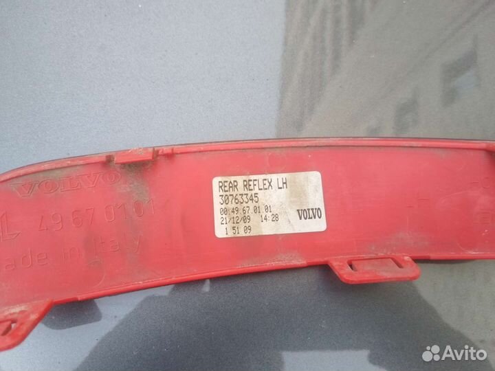 Катафот заднего бампера на volvo S40