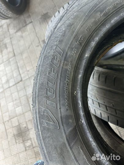 Viatti Strada Asimmetrico 195/65 R15