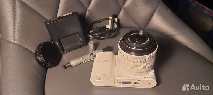 Фотоаппарат цифровой samsung NX 1000