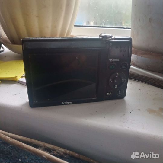 Компактный фотоаппарат Nikon s2500