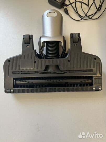 Пылесос ручной Bosch Readyy'y Lithium bbhl21435