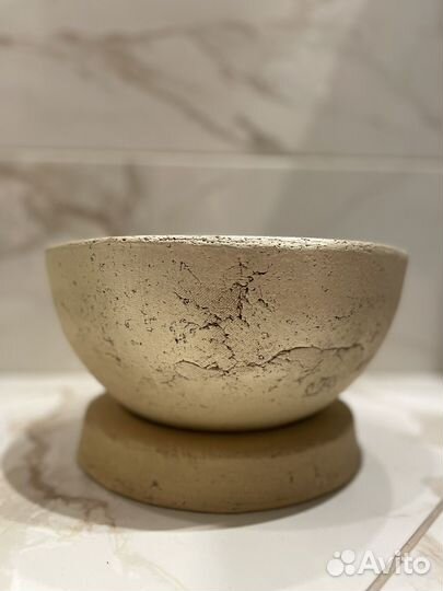 Вазон глиняный для цветов