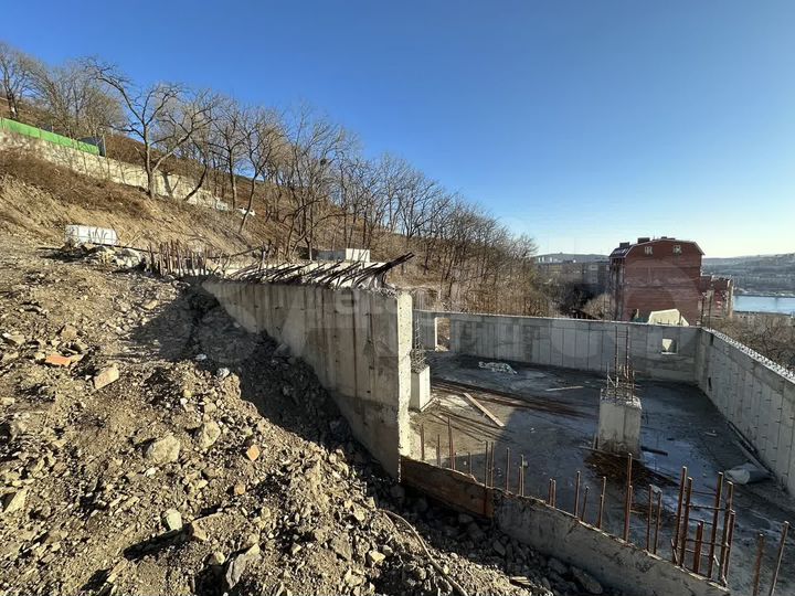 Дом 485,1 м² на участке 5,5 сот.