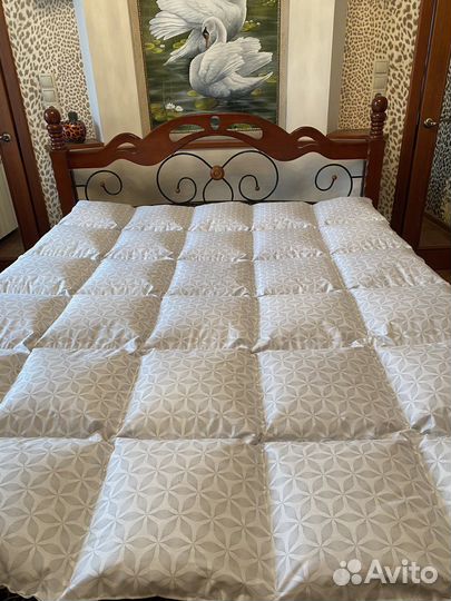 Одеяло пуховое новое