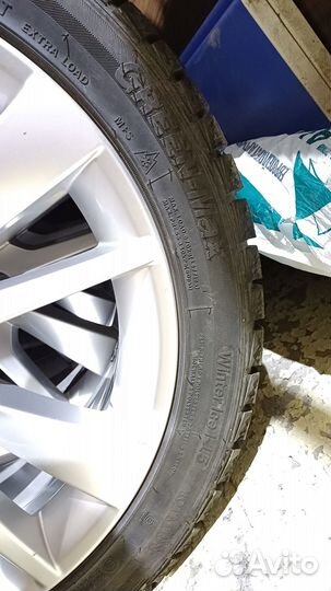 LingLong Green-Max Winter Ice I-15 225/45 R17 94T