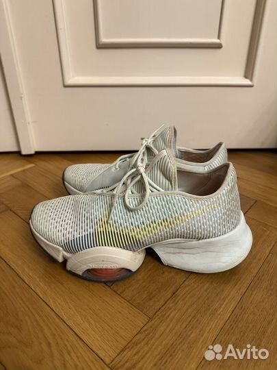 Кроссовки женские supperrep air zoom 40 р. 8.5 US