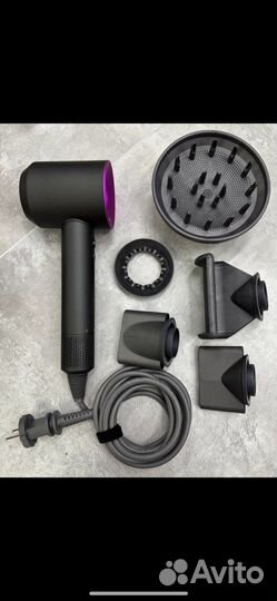 Фен Dyson