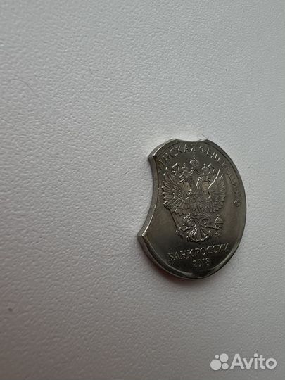 Монета брак 2 рубля