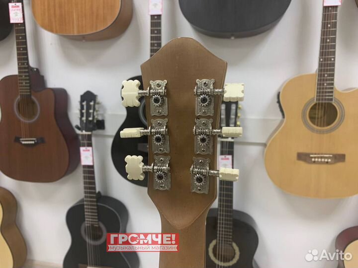Акустическая гитара Amistar M-61 (Россия) - новая